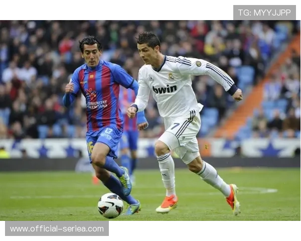 比利亚雷亚尔客场挑战莱万特，冲击联赛六连胜